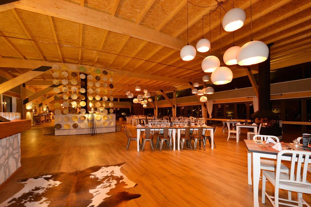 Gondwana Kalahari Anib Lodge Hardap Exterior foto